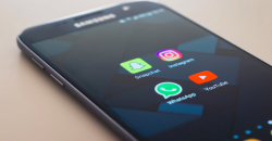 Aplikasi WhatsApp Palsu Intai Pengguna iOS