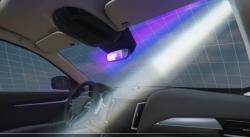Tips Merawat Kaca Film Mobil, Tak Perlu Cairan Khusus Cukup Dilap Kain Lembut 