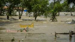 Ratusan Makam TPU Kebon Sari Subang Terendam Banjir<