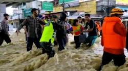 BMKG Bandung Prediksi Cuaca Ekstrem Landa Jabar 8-10 Februari