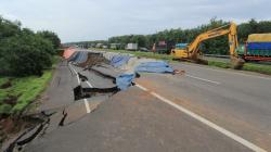 Tol Cipali Ambles, Jalan Sementara Dibuat Sepanjang 200 Meter