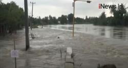 Video Tanggul Jebol, Banjir Melanda Muara Gembong