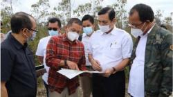 Luhut Tinjau Kesiapan Lahan Taman Sains dan Teknologi Herbal di Humbahas