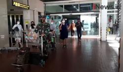 Video Arus Balik Imlek, Bandara Soetta Dipadati Penumpang
