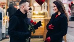 20 Ucapan Hari Valentine untuk Pasangan, Romantis dan Bikin Meleleh