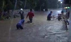 Tak Hanya Longsor, Banjir Bandang Juga Terjang 8 Desa di Nganjuk 