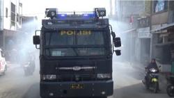 Polres Batubara Lakukan Penyemprotan Disinfektan Skala Besar di Pusat Keramaian
