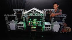 Perajin Asal Klaten Produksi Miniatur Panggung Konser Musik, Dijual Rp10 Juta