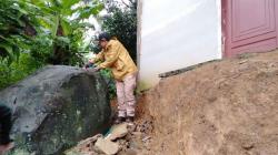 Relokasi Warga Terdampak Tanah Bergerak di Purwakarta Masih Tertahan