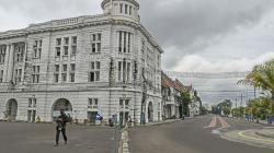 Bangunan Tertua di Indonesia, Ada Cerita Menarik hingga Mitos