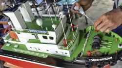 Perajin Asal Banjar Berinovasi Kembangkan Miniatur Kapal dengan Remote Control