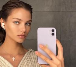 Kenali 5 Bahaya Oversharing Kehidupan Pribadi di Media Sosial