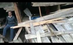 Gajah Liar Mengamuk Rusak 5 Rumah dan Kebun Warga di OKU Selatan <
