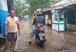Video Banjir di Kawasan Bangka Jaksel Mulai Surut