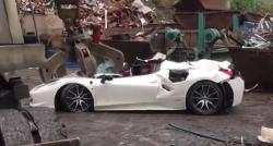 Narapidana Ini Tuntut Polisi karena Hancurkan Ferrari Miliknya