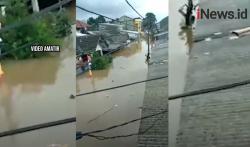 Video Banjir Seatap di Perumahan Puri Kartika Ciledug Tangerang