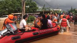 Terkendala Peralatan, Puluhan Lokasi Banjir di Jabar Masih Sulit Dijangkau 