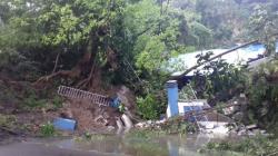 Longsor di Areal PJT 2 Jatiluhur Purwakarta, Jalan Terputus, Gedung Arsip Rusak<