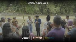 Vision+ Originals Berjudul Skripsick Episode 7 & 8: Perjuangan Chara & Bunga Untuk Nyalakan Desa Penyanyi