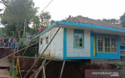 Korban Bencana Pergerakan Tanah di Sukabumi Bakal Direlokasi