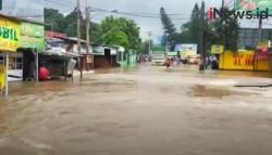 Video Kali Bantar Gebang Meluap, Jalan Raya Bekasi Terendam Banjir