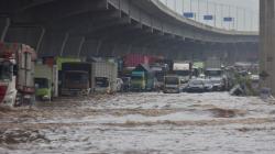 Tol Jakarta-Cikampek KM19 Bisa Dilintasi, Tol Jakarta-Tangerang Masih Banjir