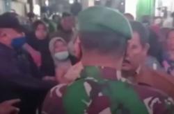 Video Camat Dipukul Pedagang saat Tertibkan Pedagang di Sumut