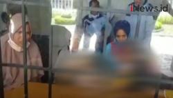 Video 4 Ibu dan 2 Balita Ditahan di Lombok Tengah akibat Protes Pabrik Rokok