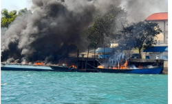 Gegara Puntung Rokok, 4 Kapal Sitaan Bea Cukai Batam Terbakar