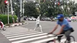 Operasi Asih-asuh, Satpol PP Amankan 15 Manusia Silver di Jakarta Utara