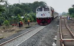  Jalur Sudah Aman, Semua Kereta Api Menuju Jakarta Sudah Dapat Melintas<