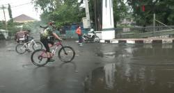 Video Gubernur Jateng Gowes Sambil Keliling, Tinjau Rumah Pompa