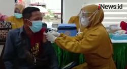 Video Jurnalis Televisi Ini Nyaris Kabur saat Hendak Disuntik