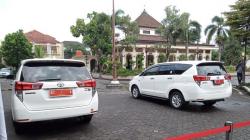 Bukan Mobil Baru, Ini Kendaraan Dinas Gibran Setelah Jadi Wali Kota Solo 