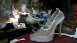 Omzet Berkurang, Industri Sepatu Rumahan Bertahan di Tengah Pandemi
