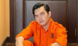 Ikbal Fauzi Pemeran Rendy Ikatan Cinta Unggah Foto Pakai Baju Tahanan, Netizen: Gini Aja Tetap Ganteng