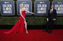 Nomadland dan Borat Subsequent Moviefilm Dinobatkan Film Terbaik di Golden Globes 2021