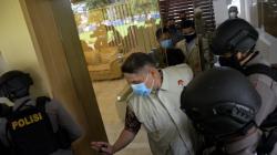 KPK Geledah Kantor PUTR Sulsel, Cari Bukti Dugaan Suap Nurdin Abdullah