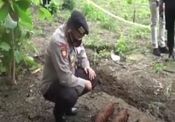 Video Warga Temukan 8 Mortir Aktif di Ponorogo