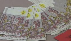 Tangkap Pengedar Uang Asing Palsu, Polisi Amankan Euro Senilai Rp1,7 Triliun    