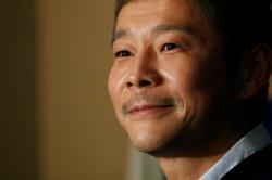 Wow! Miliarder Jepang Cari 8 Orang untuk Diajak Jalan-Jalan Keliling Bulan