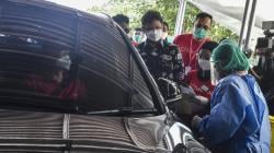 Kemenkes Sediakan Layanan Vaksinasi secara Drive Thru bagi Lansia