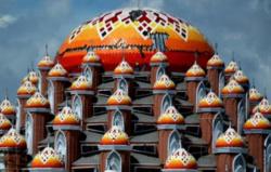 Pembangunan Masjid 99 Kubah Makassar Diklaim Sudah 70 Persen