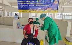 Anggota Polres OKU Mulai Disuntik Vaksin <