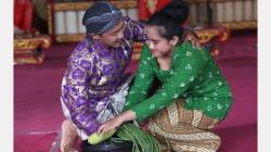 Contoh Naskah Cerita Ludruk Jawa Timur <