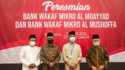 Bareng Gibran, Ketua OJK Luncurkan 2 Bank Wakaf Mikro di Solo
