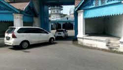 Warga Solo yang Memiliki Mobil Wajib Punya Garasi, Ini Sanksi jika Melanggar