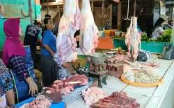 Jelang Ramadhan Harga-harga Meroket, Daging Sapi 130.000 dan Cabai Rawit Rp140.000