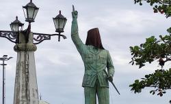 Patung Bung Karno Setinggi 17 Meter Percantik Kota Lama Semarang