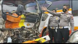 Tabrakan Karambol di Tol Solo-Sragen, 3 Tewas 